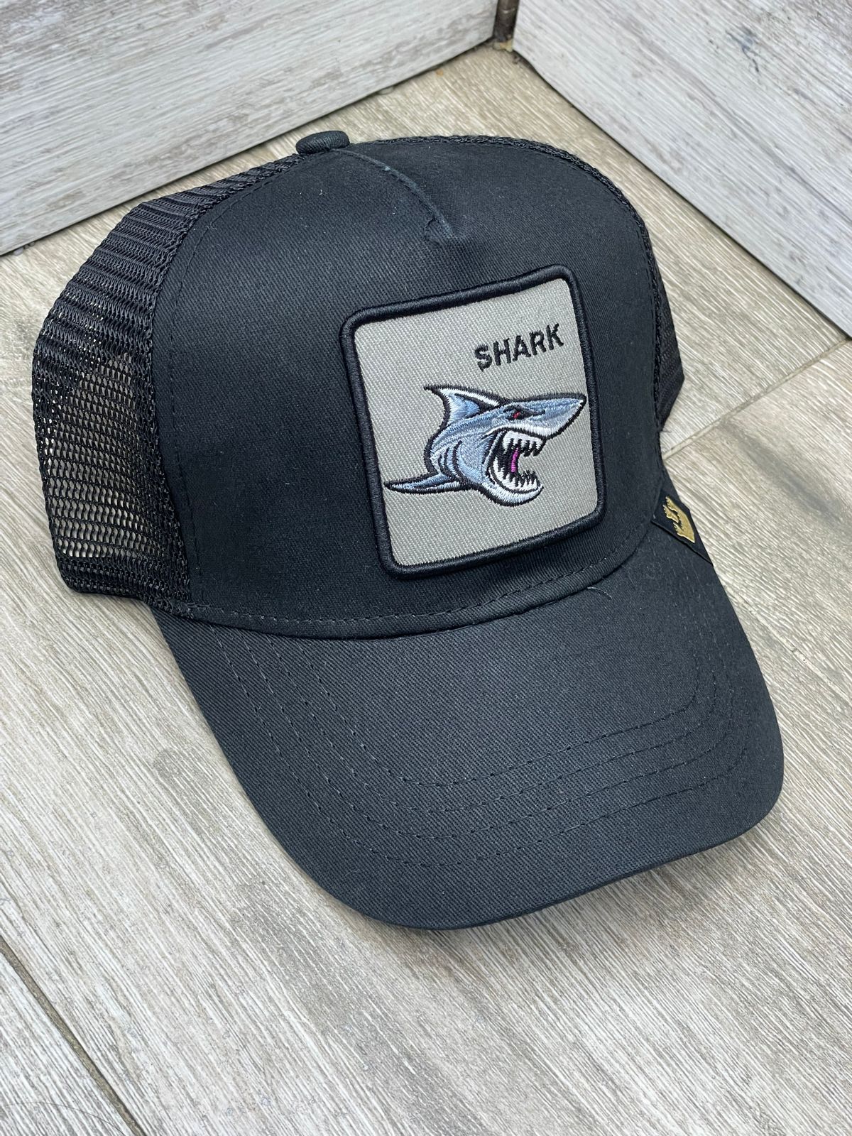Goorin Bross negra malla Shark
